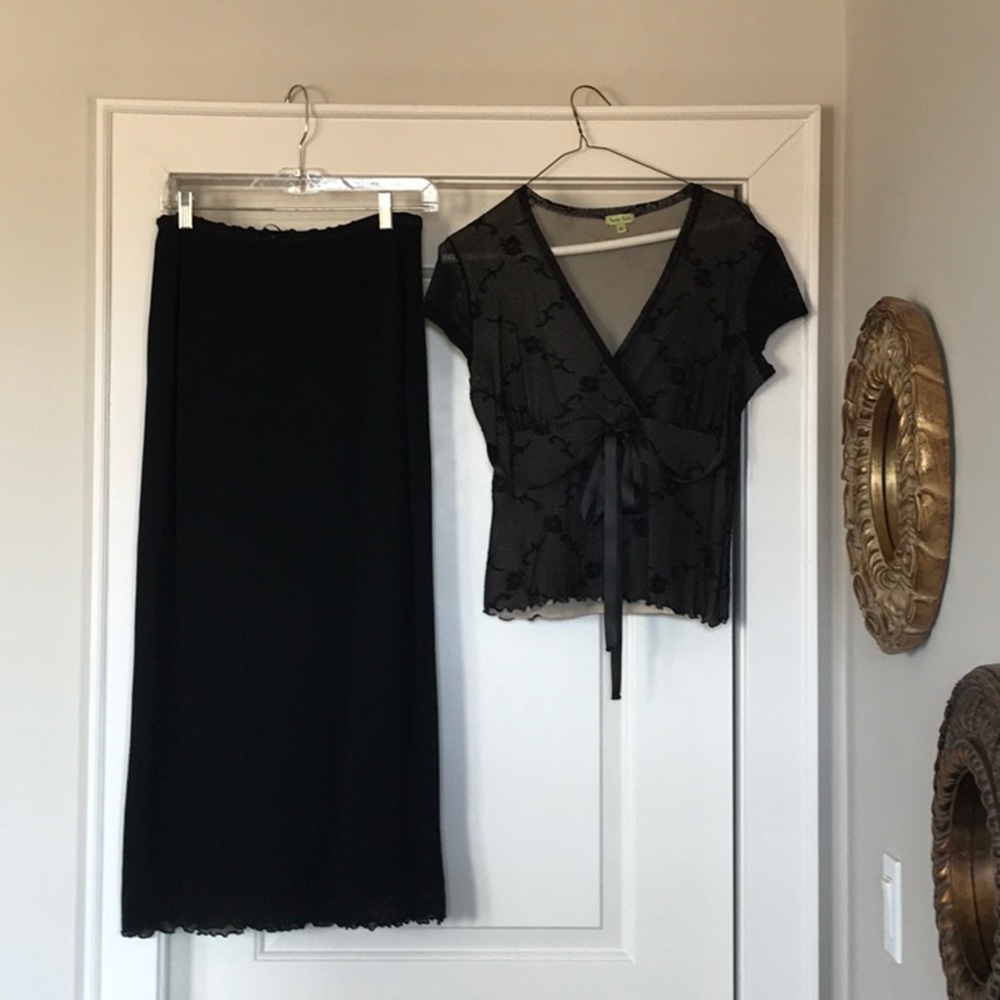 Petit Pois Lace Top and Skirt Set